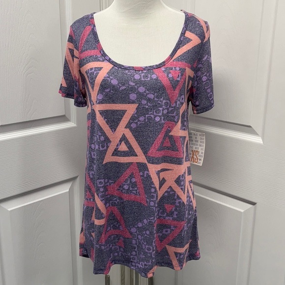 LuLaRoe New XS Geometric Classic T-Shirt NWT - Picture 1 of 8